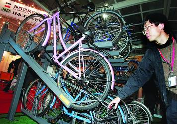 應用立體式自行車存放架 優化空間利用，提升車棚管理效率